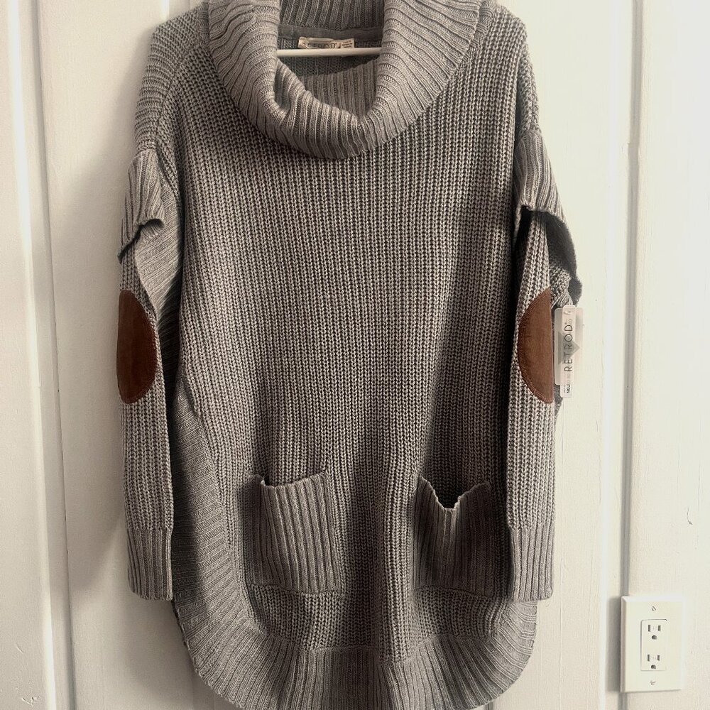 NWT Retrod Gray Long Sleeve Elbow Patch Cowl Neck Poncho Size S